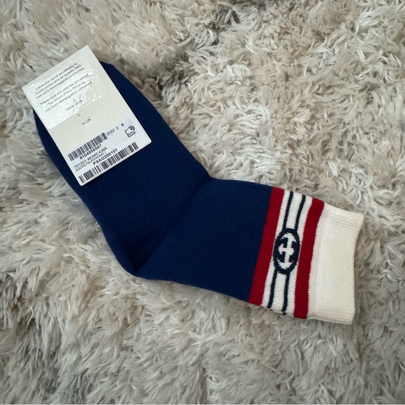 Gucci Blue Casual Socks with Ribbed Texture - Picture 4 of 4